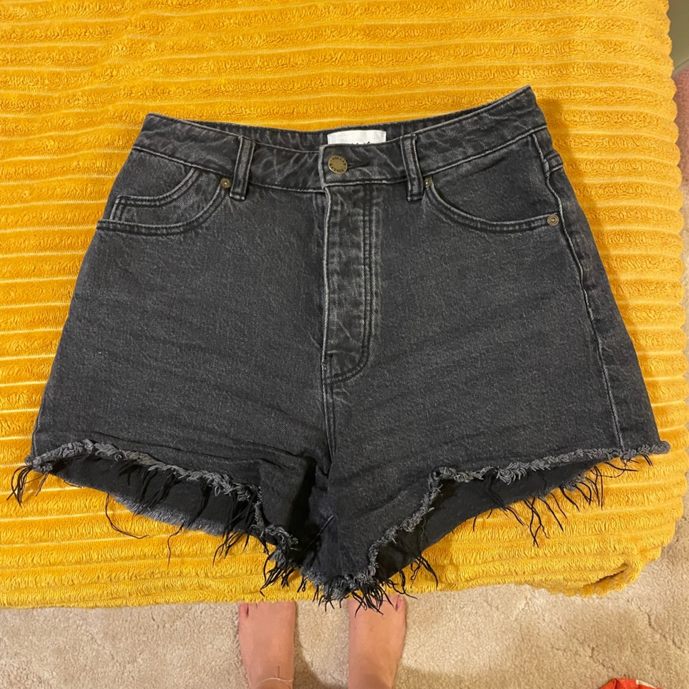 Rolla’s Jean shorts